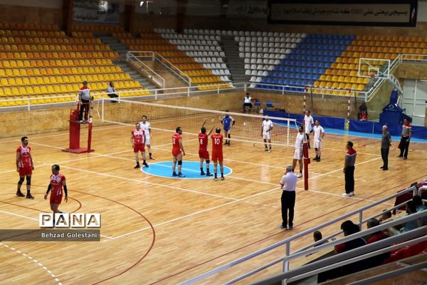 مسابقات والیبال فرهنگیان روز دوم