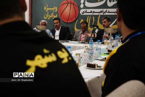 آغاز مسابقات ورزشی فرهنگیان سراسر کشور