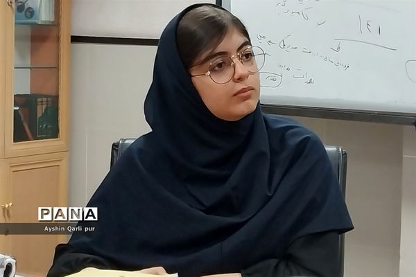 نشست هیات اندیشه‌ورز دانش‌آموزی سازمان دانش‌آموزی استان فارس