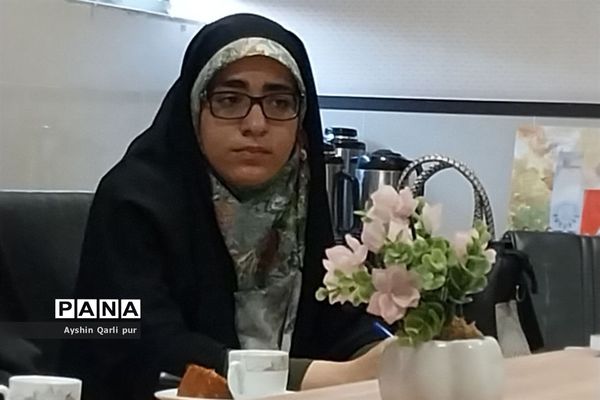 نشست هیات اندیشه‌ورز دانش‌آموزی سازمان دانش‌آموزی استان فارس