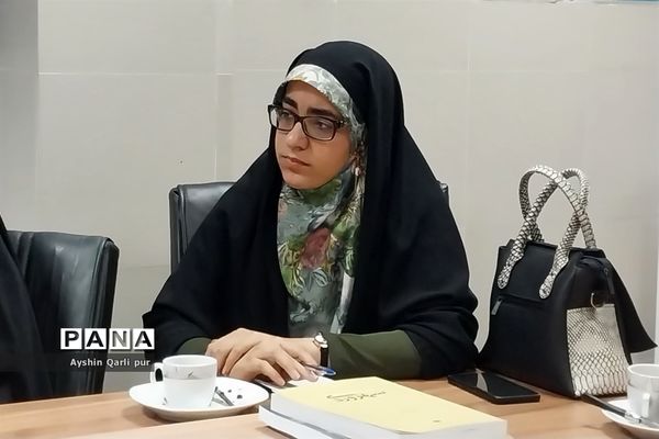 نشست هیات اندیشه‌ورز دانش‌آموزی سازمان دانش‌آموزی استان فارس