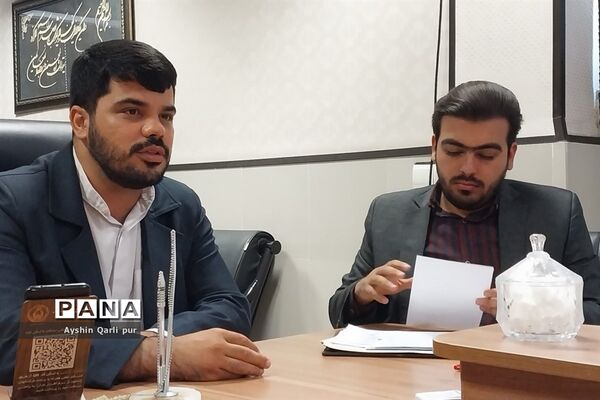 نشست هیات اندیشه‌ورز دانش‌آموزی سازمان دانش‌آموزی استان فارس