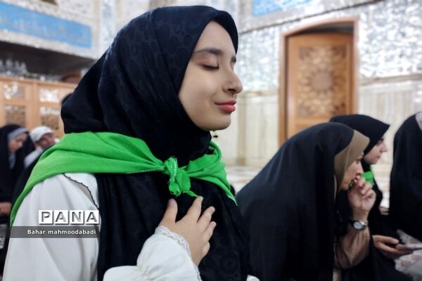 تشرف دانش‌آموزان زیارت اولی دختر کرمانشاه به حرم مطهر رضوی