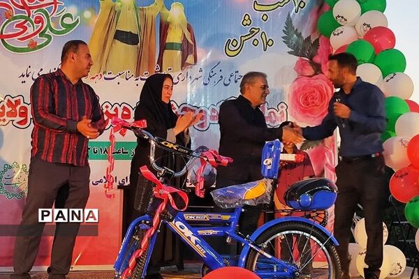 برگزاری همایش دوچرخه‌سواری در بوستان زیتون شهر قیامدشت