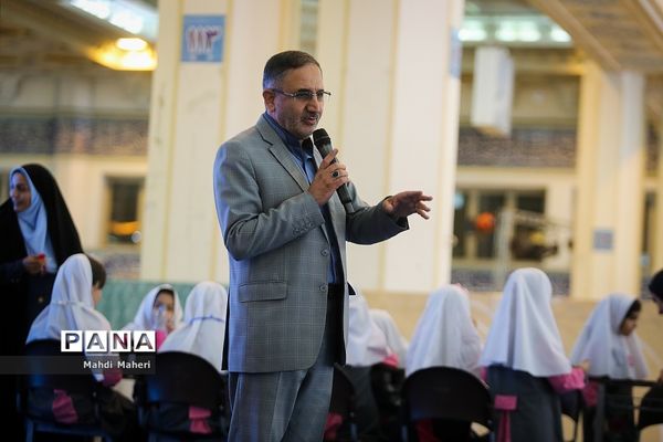 دومین روز نمایشگاه الف تا