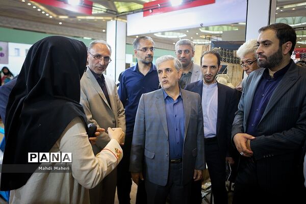 دومین روز نمایشگاه الف تا