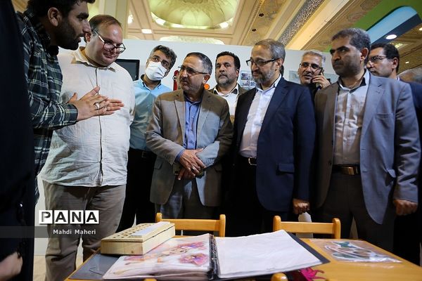 دومین روز نمایشگاه الف تا