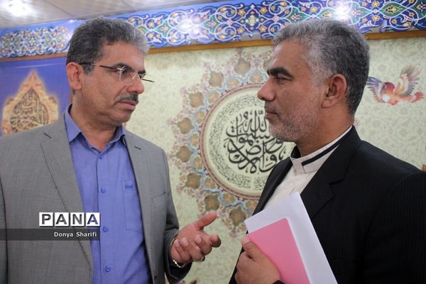 نشست تخصصی دانش‌آموزان نخبه و منتخب قرآنی استان بوشهر