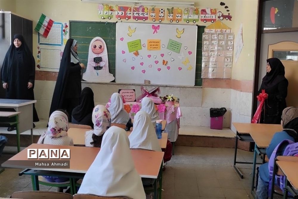 پایگاه تابستانی اوقات فراغت در دبستان شهید‌سیفی رباط‌کریم