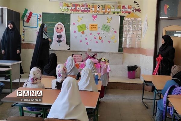 پایگاه تابستانی اوقات فراغت در دبستان شهید‌سیفی رباط‌کریم