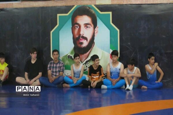 مراسم بهره‌برداری از امکانات ورزشگاه شهید ناطق نوری در منطقه ۱۸