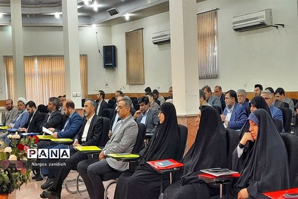 برگزاری کارگاه آموزشی ویژه معاونان و روسای ادارات سوادآموزی استان‌ها در ملارد
