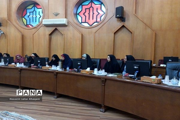 اعزام ۱۵۰ نفر از معلمان منتخب فارس به نمایشگاه بین‌المللی الفتا در تهران