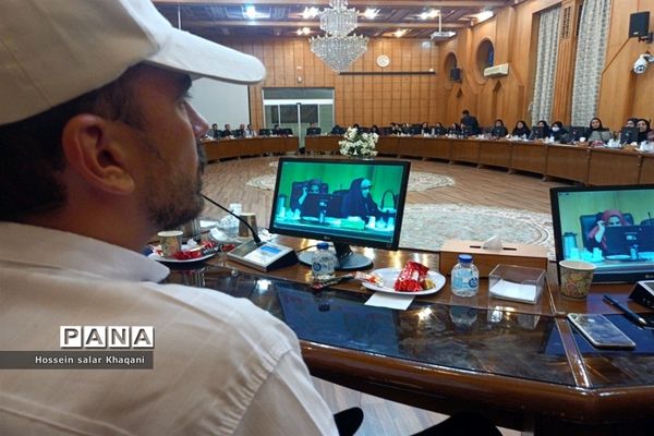 اعزام ۱۵۰ نفر از معلمان منتخب فارس به نمایشگاه بین‌المللی الفتا در تهران