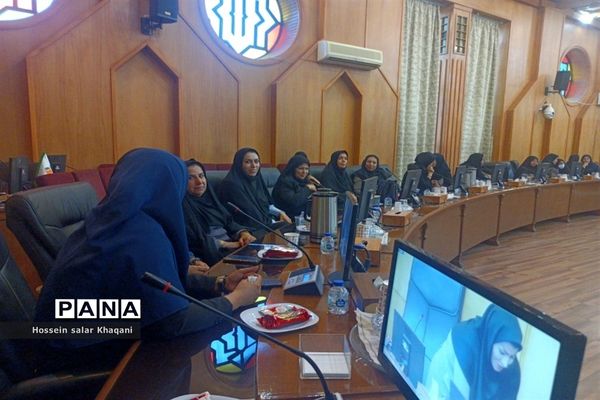 اعزام ۱۵۰ نفر از معلمان منتخب فارس به نمایشگاه بین‌المللی الفتا در تهران