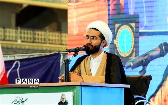 رویکرد جدید سازمان پژوهش و برنامه‌ریزی آموزشی، ارتقای نقش و جایگاه معلم در تربیت است
