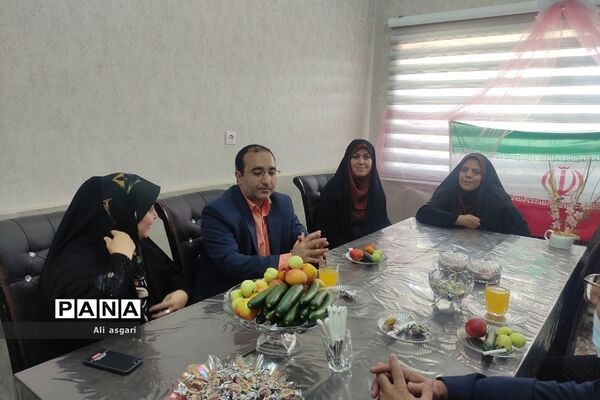 افتتاحیه کلاس‌های اوقات فراغت دانش‌آموزان در مدرسه صادقیه شهرستان شهریار