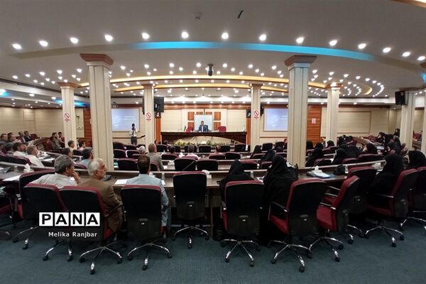 آیین افتتاحیه و نشست توجیهی «لیگ جت» دانش آموزی در قم
