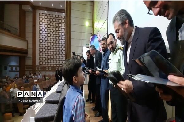 جشنواره نوجوان سالم و کانون یاریگران زندگی استان خراسان رضوی