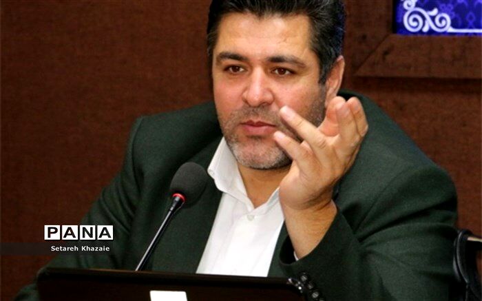 معلم ورزشکار می‌تواند نشاط را به دانش‌آموزان تزریق کند