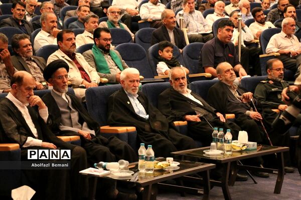 مرلسم گرامیداشت دانش‌آموز شهید «حسین مالکی نژاد» شهید شاخص کشور