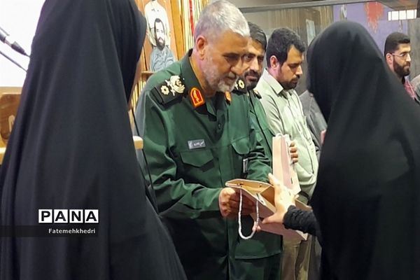 اجتماع بزرگ مدافعان حریم خانواده در اهواز