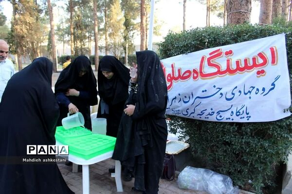 اجتماع بزرگ مدافعان حریم خانواده  در نایین