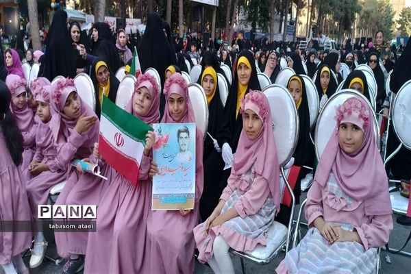 اجتماع بزرگ مدافعان حریم خانواده در کرمانشاه