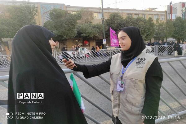 برگزاری اجتماع بزرگ و باشکوه مردمی مدافعان حریم خانواده در میدان بسیج