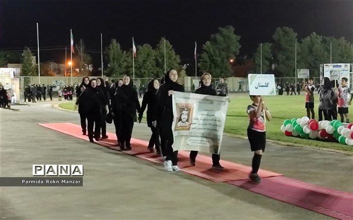 برگزاری آئین افتتاحیه مسابقات والیبال و بسکتبال بانوان فرهنگی کشور در شیراز