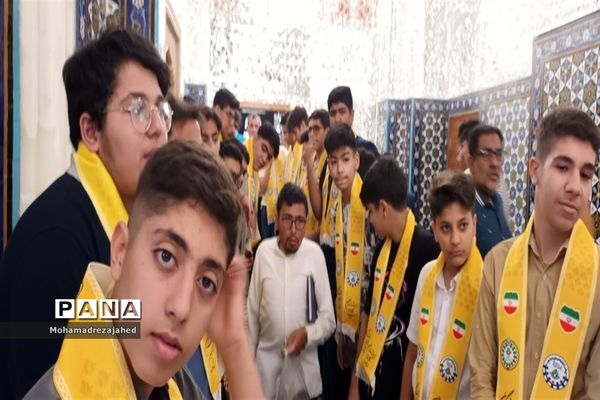 اعزام ۵۵ ‌دانش‌آموز دبیرستان تمام تشکیلاتی شیخ انصاری دزفول به اردوی زیارتی، تربیتی و سیاحتی مشهد مقدس