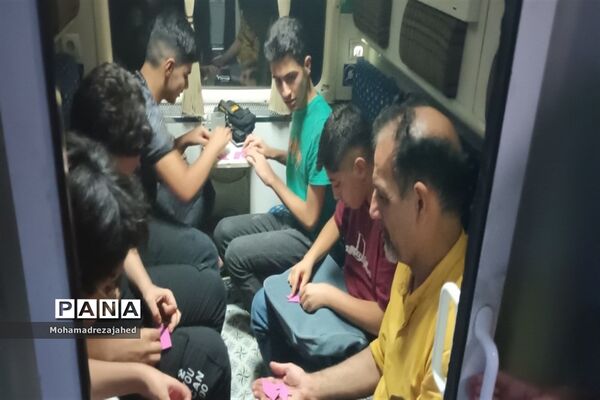 اعزام ۵۵ ‌دانش‌آموز دبیرستان تمام تشکیلاتی شیخ انصاری دزفول به اردوی زیارتی، تربیتی و سیاحتی مشهد مقدس