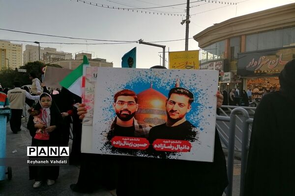اجتماع بزرگ مردمی مدافعان حریم خانواده در مشهد