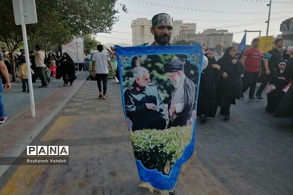 اجتماع بزرگ مردمی مدافعان حریم خانواده در مشهد