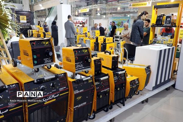 نمایشگاه خدمات کسب و کار در ارومیه