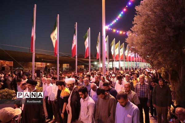 جشن تولد نمادین شهید‌آرمان علی‌وردی