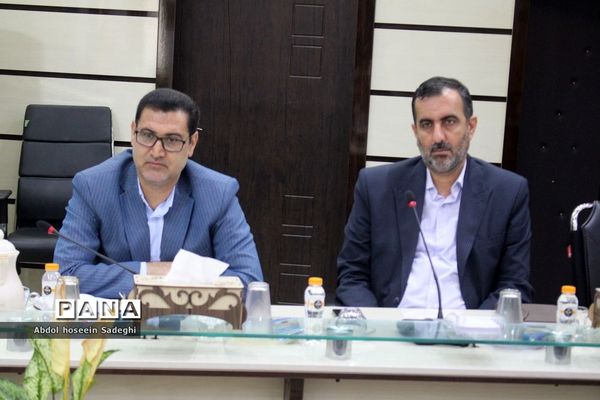 جلسه کار‌گروه توسعه مدیریت آموزش و پرورش استان بوشهر