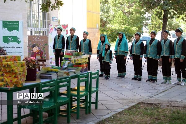 آیین ارسال 12هزار جلد کتاب به مراکز کانون پرورش فکری کودکان و نوجوانان آذربایجان‌ غربی