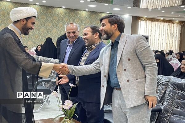 برگزاری مراسم تجلیل از برگزیدگان دختر جشنواره قرآن‌‌ و فرهنگی هنری در کاشمر