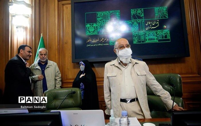 چمران: نسل جوان را با مقوله عفاف و حجاب آشنا کنیم
