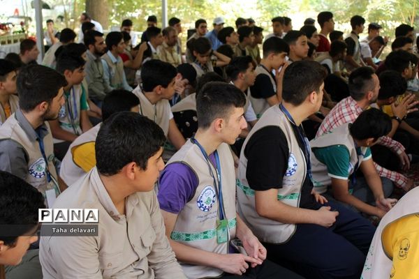 برگزاری اولین نماز جماعت گروه دوم اردوی یاورمربیان پیشتاز شهرستان‌های تهران
