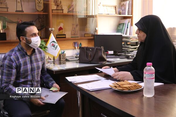 ملاقات مردمی مشاور وزیرآموزش و پرورش با جانبازان و رزمندگان