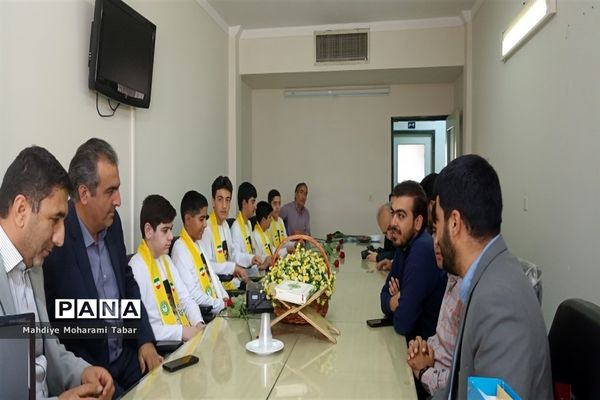 تجلیل از کارکنان حراست آموزش و پرورش فارس به‌مناسبت هفته حراست