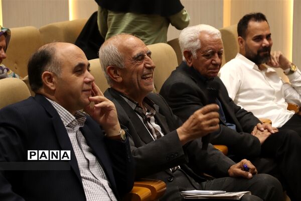 نشست خبری مدیرکل بهزیستی آذربایجان شرقی