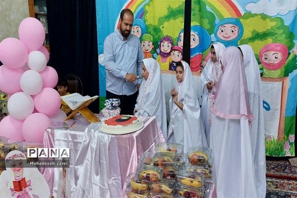 برگزاری جشن مخاطب خدای بزرگ و مهربان در شهرستان قرچک