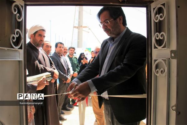 افتتاح نمایشگاه صنایع‌دستی و محصولات خانگی شهرستان ابرکوه