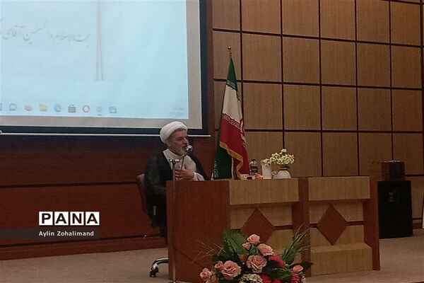 مراسم حریم ریحانه در آموزش و پرورش شهرستان رباط‌کریم