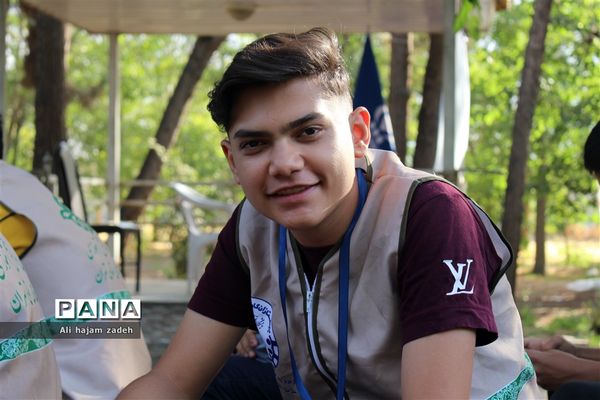 اجرای طرح لبخند ‌در اردوی استانی یاورمربیان پیشتاز