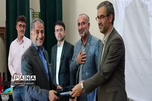 همایش  تقدیر از برگزیدگان چهل‌و‌یکمین جشنواره ‌امید فردا و فعالان حوزه سلامت در شادگان