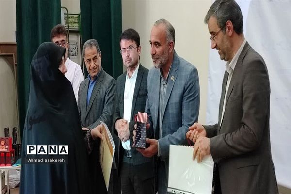 همایش  تقدیر از برگزیدگان چهل‌و‌یکمین جشنواره ‌امید فردا و فعالان حوزه سلامت در شادگان